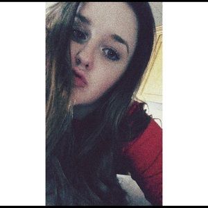 Meet your Posher, Chelsey